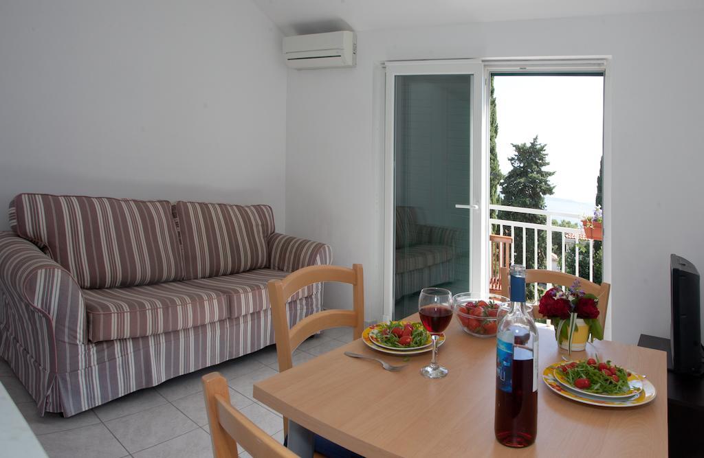 Apartment Firule Sandy Beach Split Exterior foto